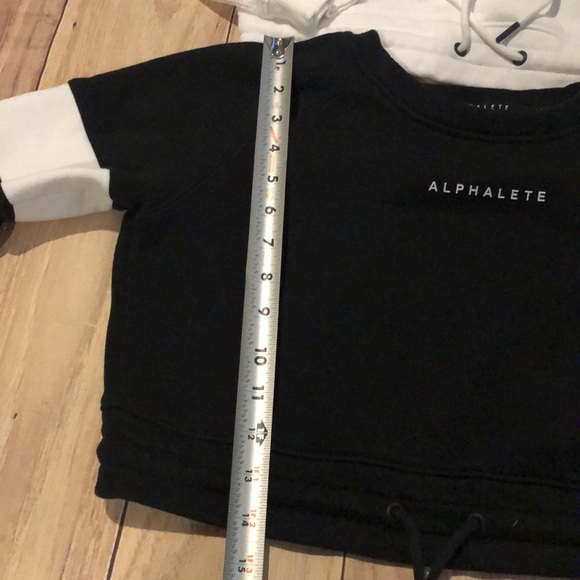 Alphalete crop top bundle - Picture 7 of 9